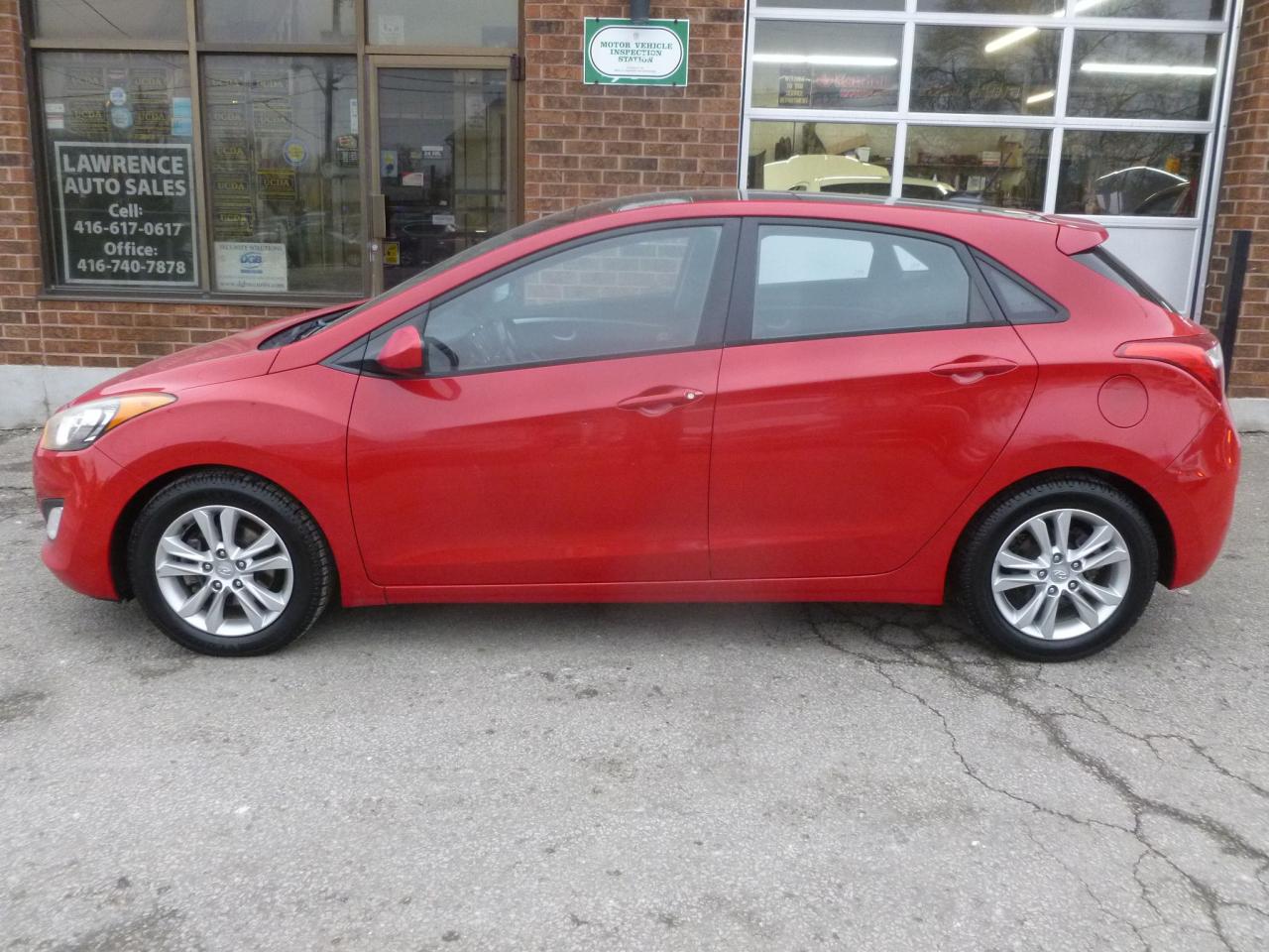 2013 Hyundai Elantra GT GLS - Photo #3