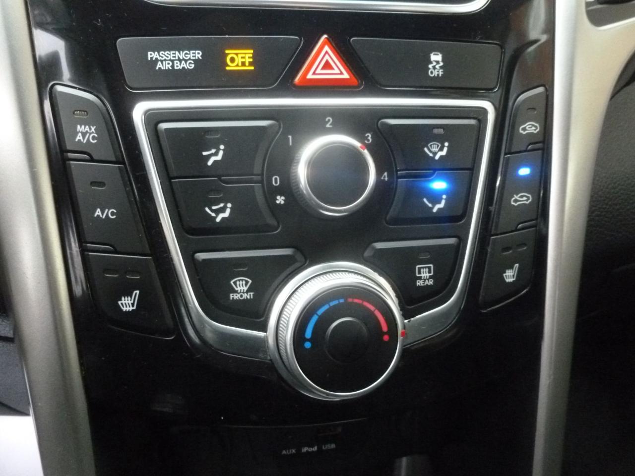 2013 Hyundai Elantra GT GLS - Photo #9