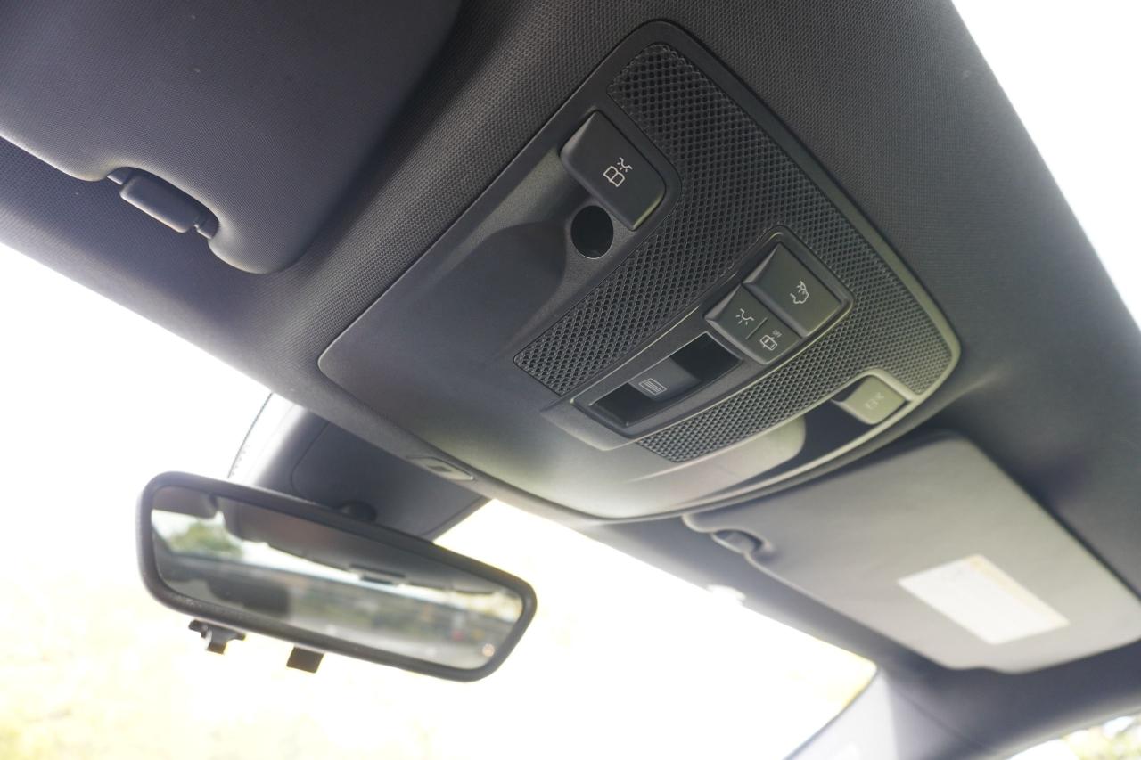 2015 Mercedes-Benz CLA-Class 1 OWNER /NO ACCIDENTS /AMG /4MATIC / LOADED LOCAL Photo