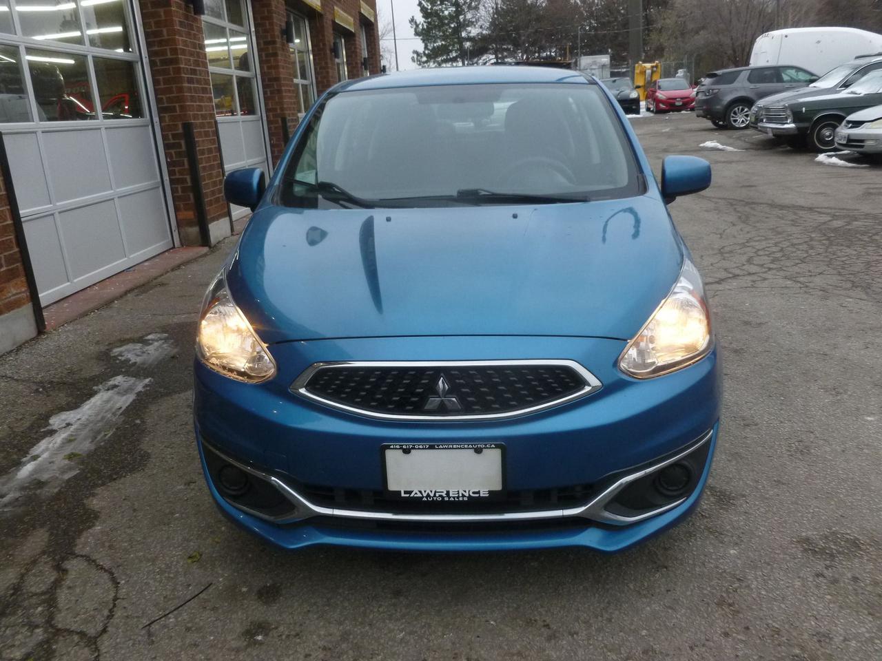 2018 Mitsubishi Mirage ES Photo