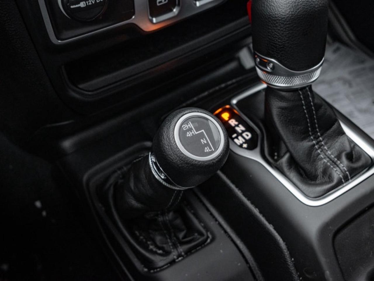 2026 Jeep Wrangler SPORT Photo