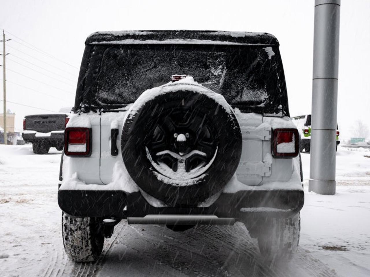 2026 Jeep Wrangler SPORT Photo