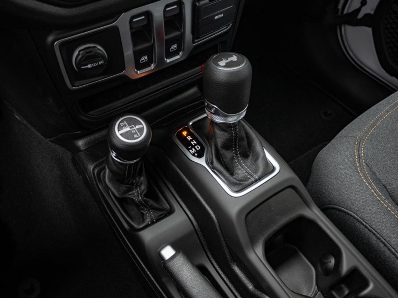 2026 Jeep Wrangler SPORT Photo