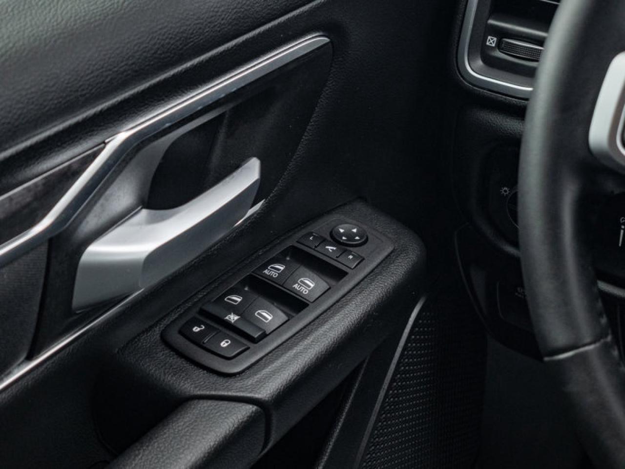 2024 RAM 1500 Big Horn Photo