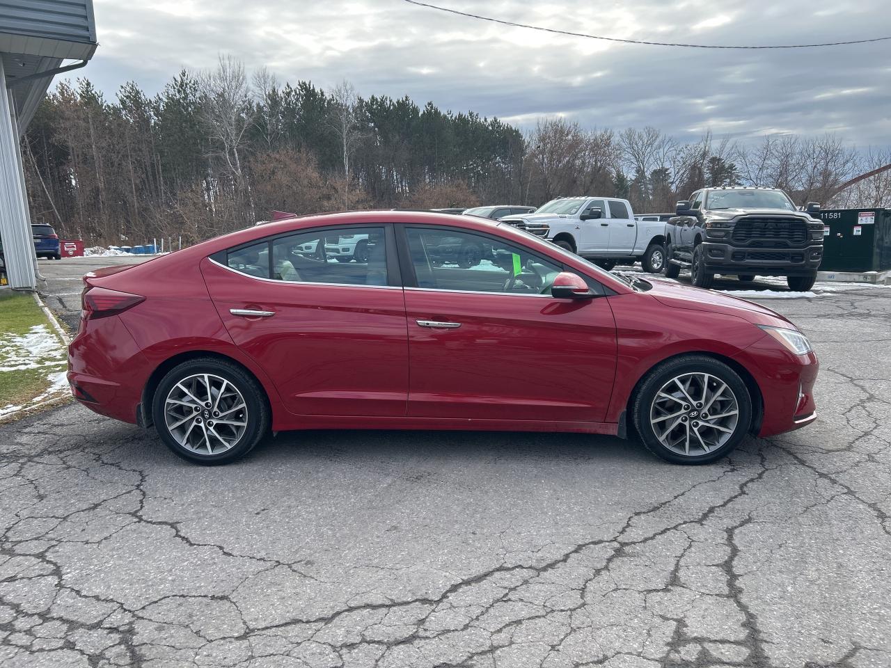 2020 Hyundai Elantra Ultimate Photo