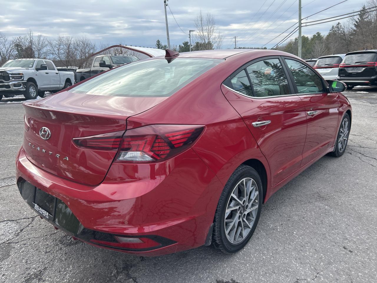 2020 Hyundai Elantra Ultimate Photo