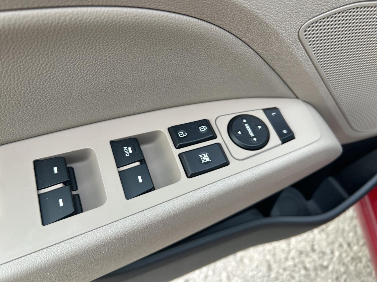 2020 Hyundai Elantra Ultimate Photo