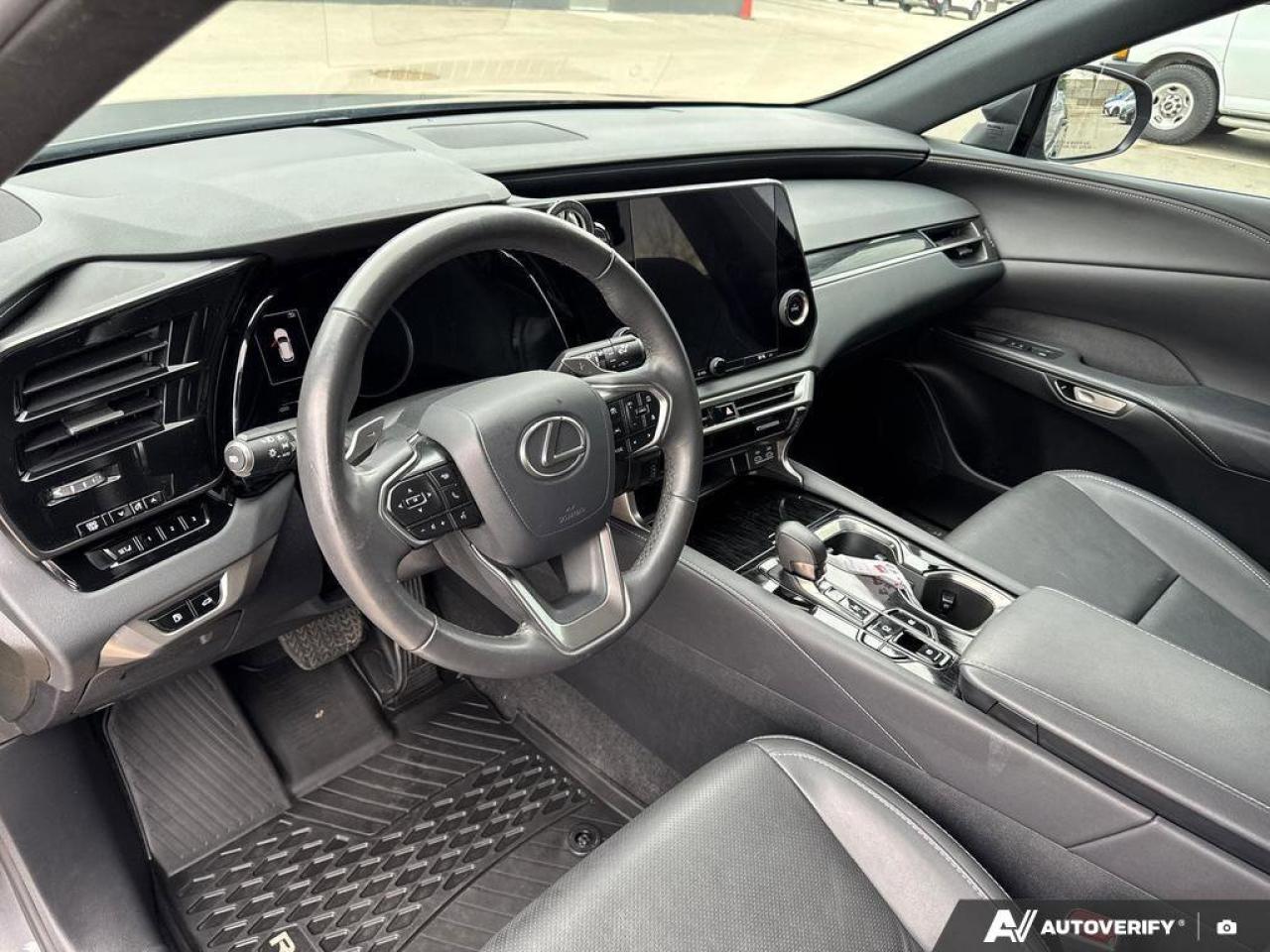 2024 Lexus RX RX 350h Photo