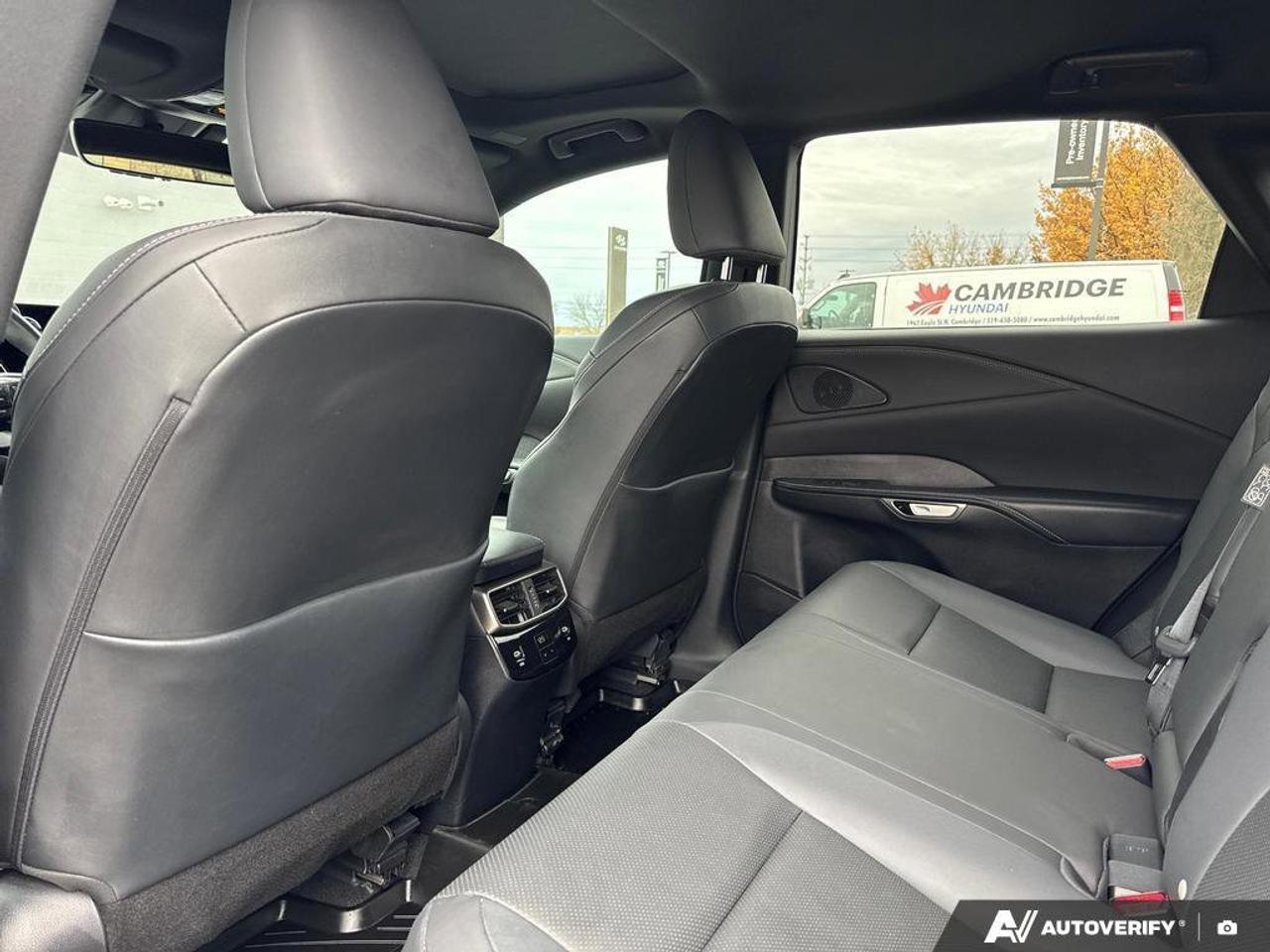 2024 Lexus RX RX 350h Photo