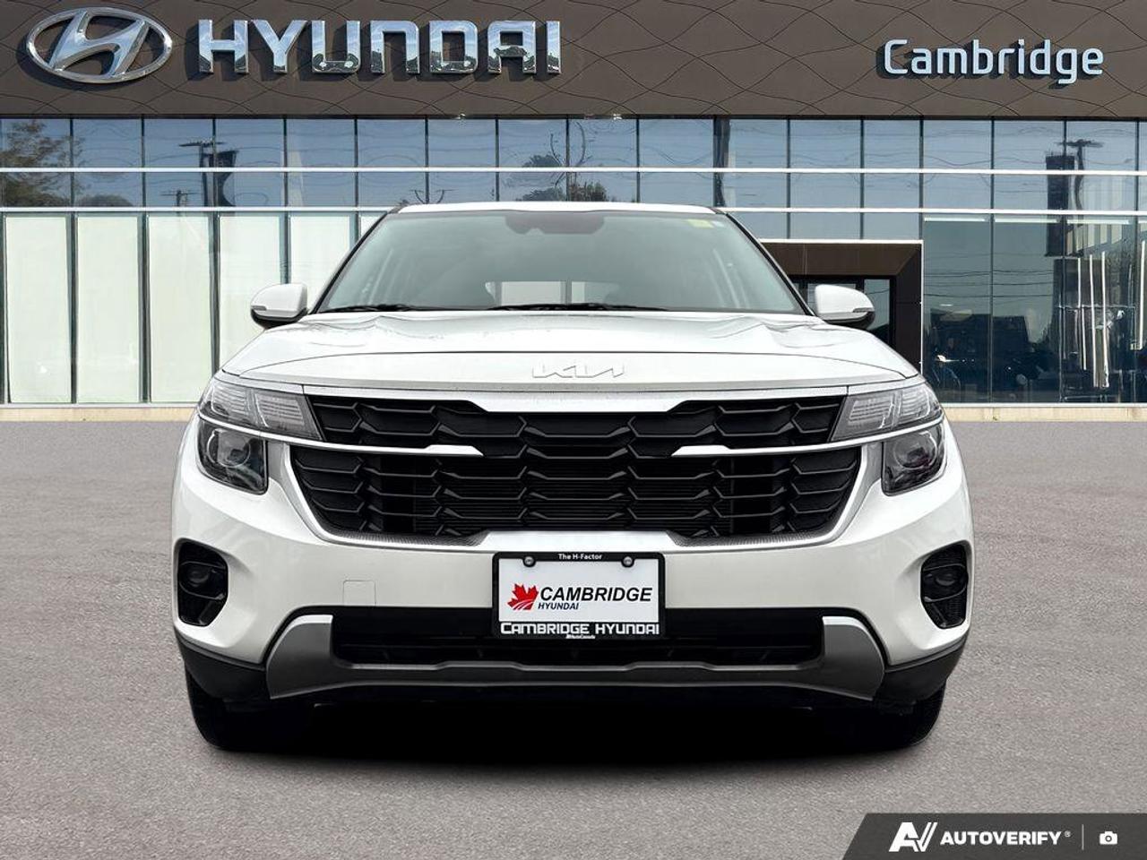 2025 Kia Seltos LX Photo