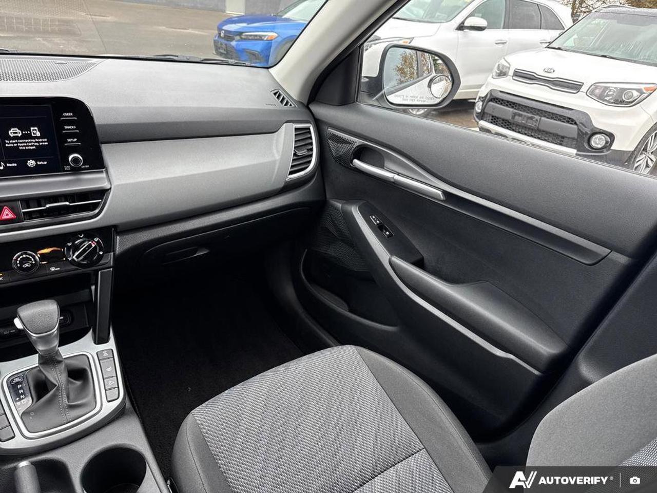 2025 Kia Seltos LX Photo