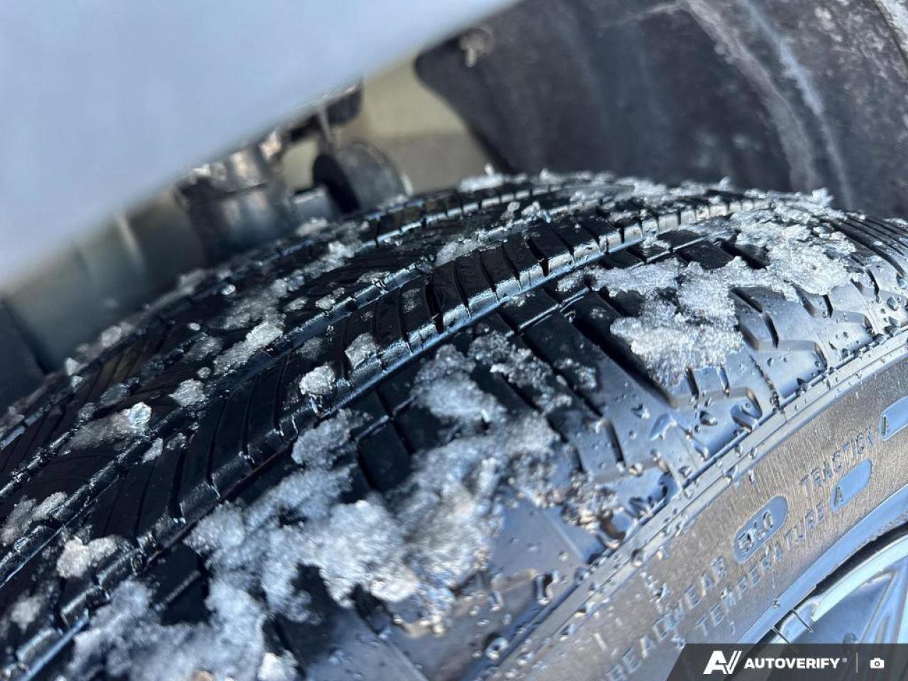 2024 Hyundai Tucson Plug-In Hybrid Ultimate   PANORAMIC MOONROOF   ADAPTIVE CRUISE CO Photo