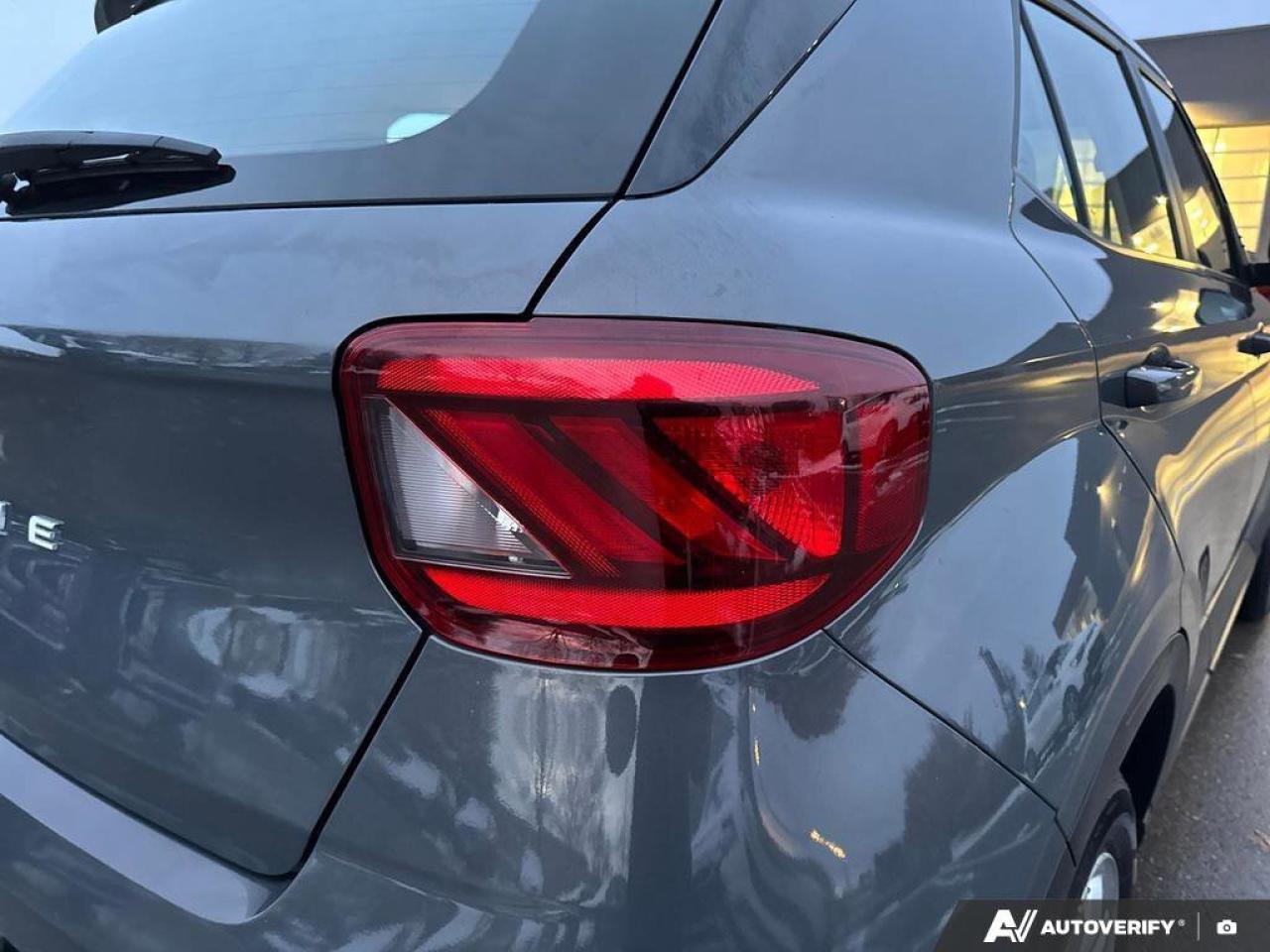 2024 Hyundai Venue Preferred   Heated Seats   Carplay   Smart Tech Photo