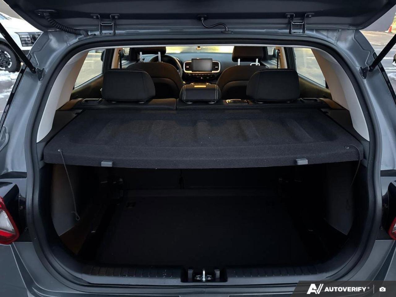 2024 Hyundai Venue Preferred   Heated Seats   Carplay   Smart Tech Photo