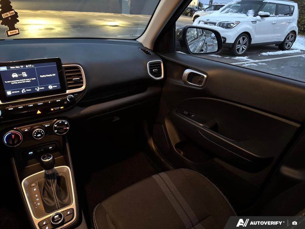 2024 Hyundai Venue Preferred   Heated Seats   Carplay   Smart Tech Photo