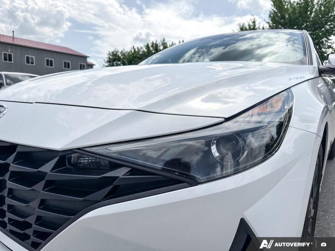 2023 Hyundai Elantra Preferred   Carplay   Heated Seats Photo
