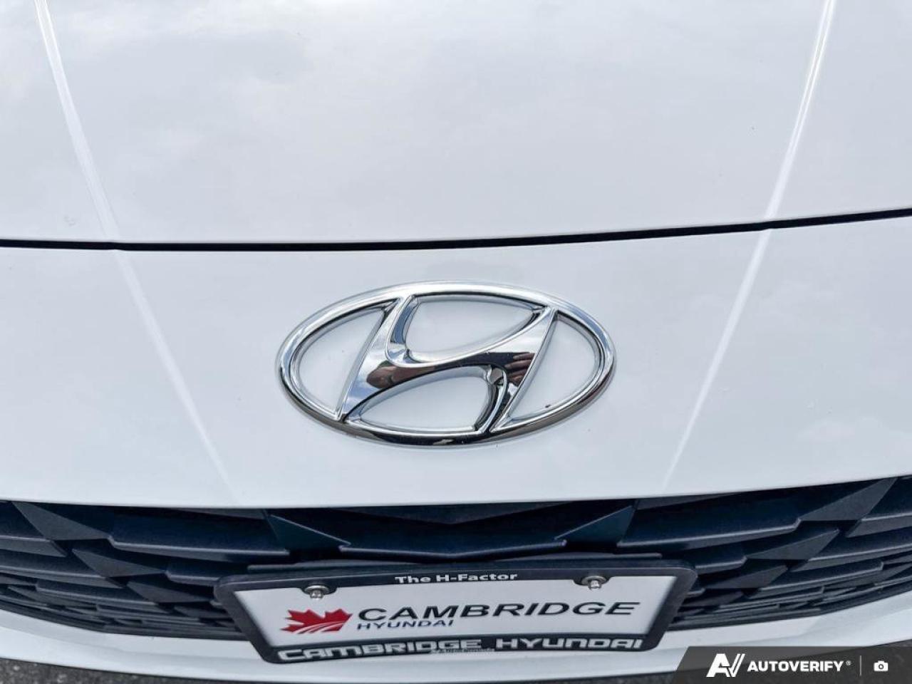 2023 Hyundai Elantra Preferred   Carplay   Heated Seats Photo