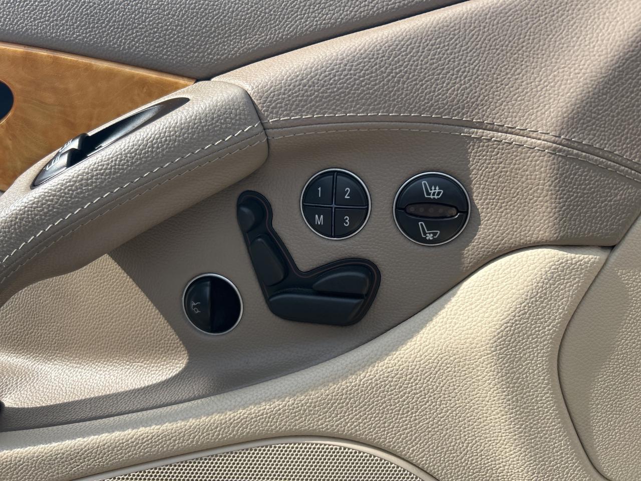 2005 Mercedes-Benz SL-Class 5.0L Photo