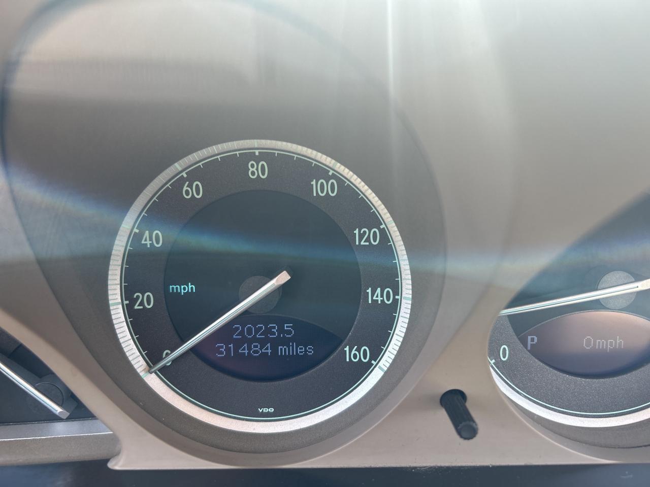 2005 Mercedes-Benz SL-Class 5.0L Photo