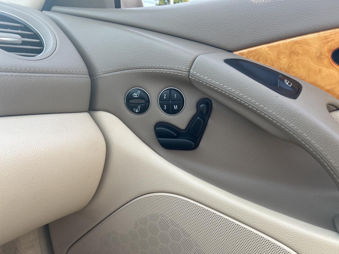 2005 Mercedes-Benz SL-Class 5.0L Photo