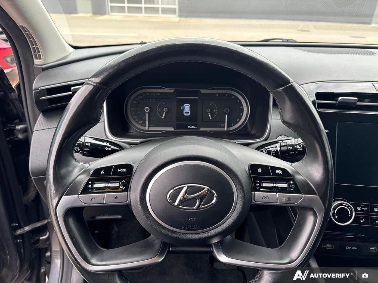 2022 Hyundai Tucson Preferred   Heated Seats   Carplay   Safety Suite Photo