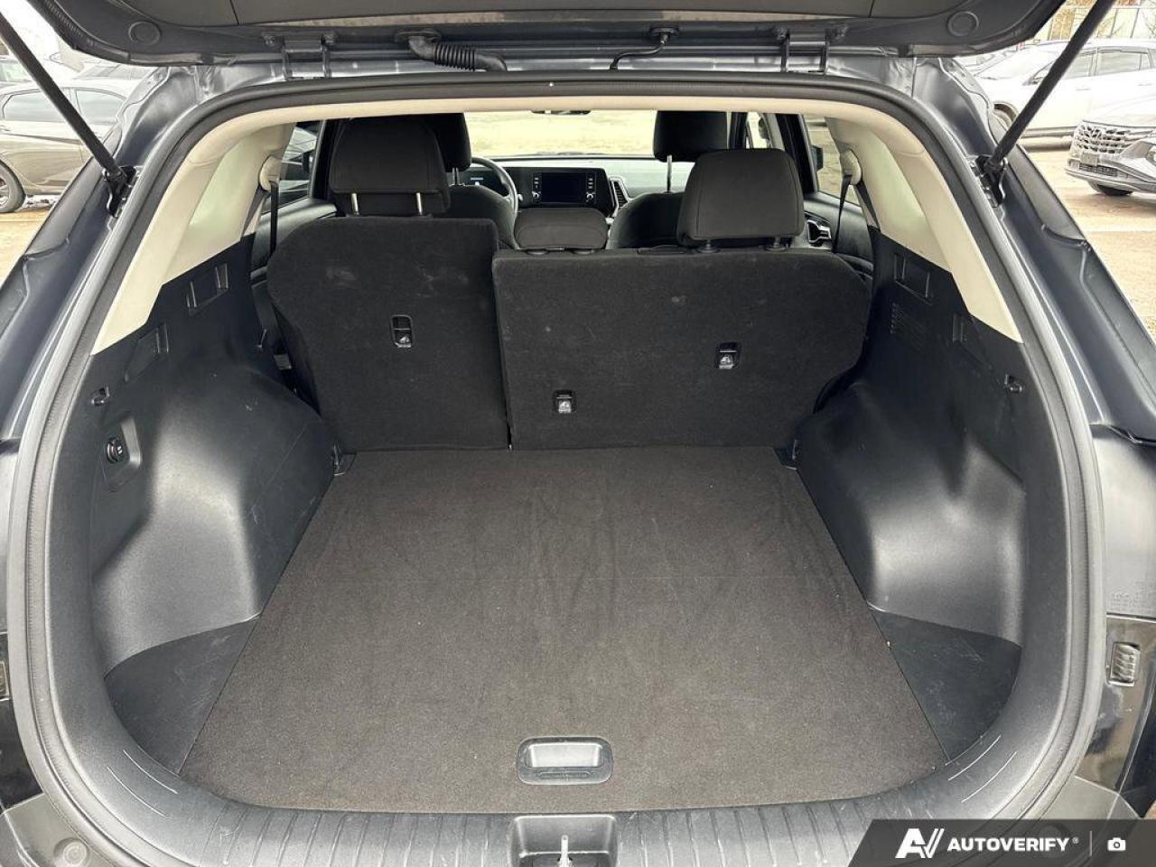 2025 Kia Sportage LX   AWD   HEATED SEATS   CARPLAY   LANE KEEP ASSI Photo