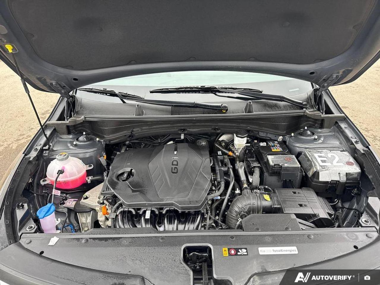 2025 Kia Sportage LX   AWD   HEATED SEATS   CARPLAY   LANE KEEP ASSI Photo