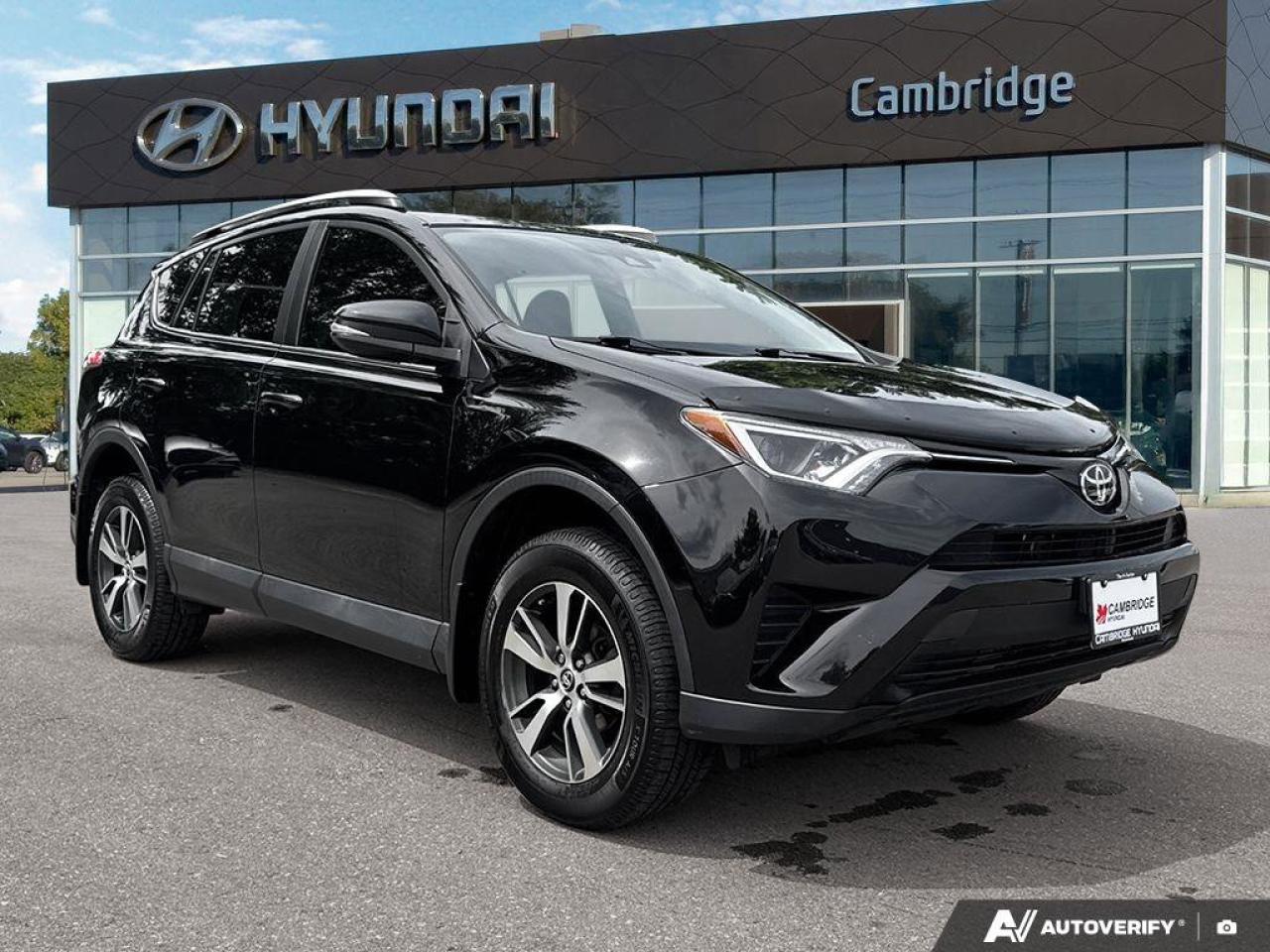2018 Toyota RAV4 LE FWD   Toyota Safety Sense   Award-Winning Value Photo