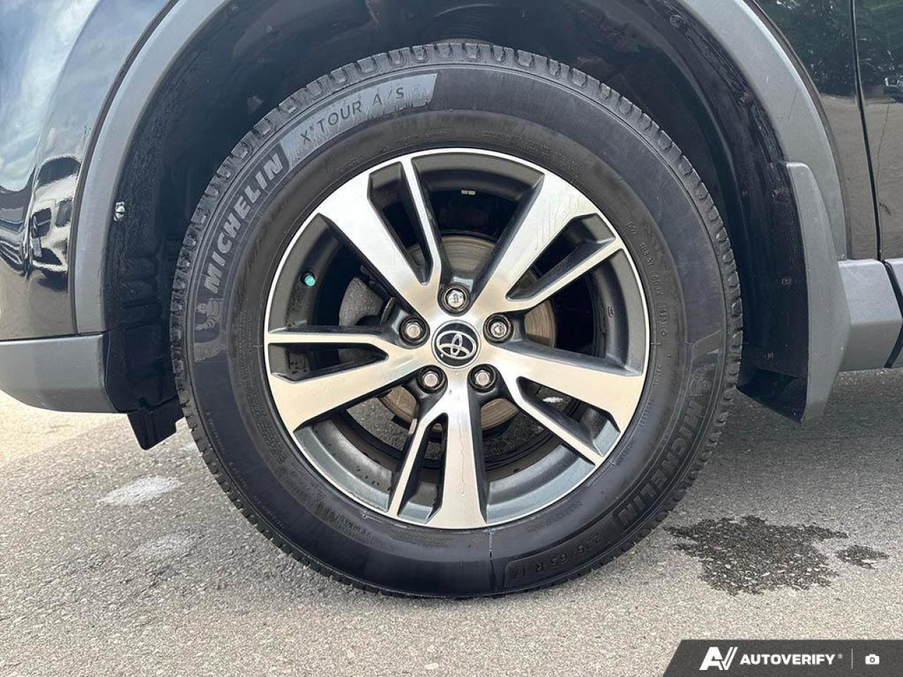 2018 Toyota RAV4 LE FWD   Toyota Safety Sense   Award-Winning Value Photo