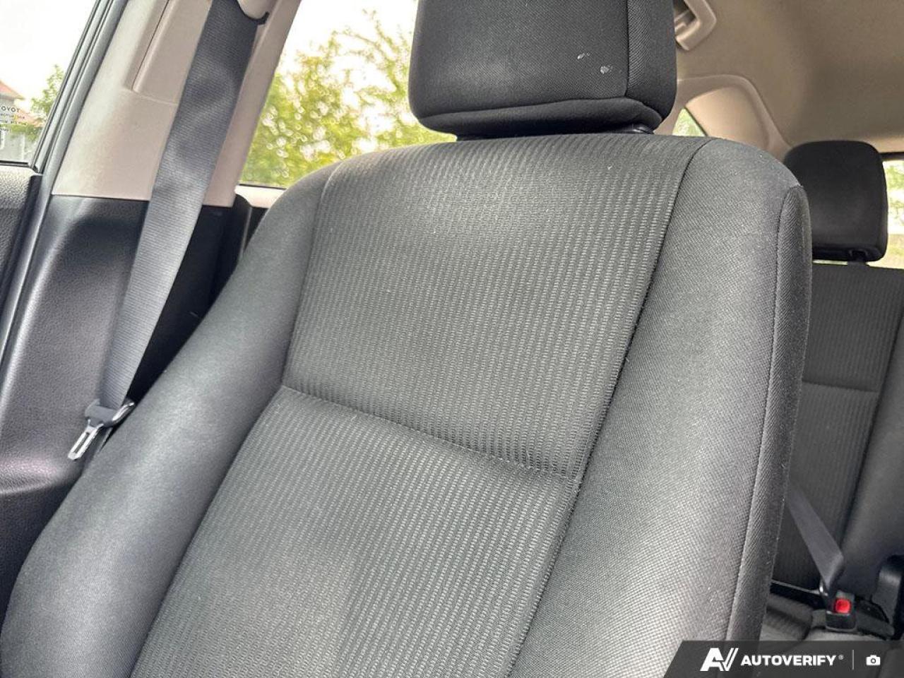 2018 Toyota RAV4 LE FWD   Toyota Safety Sense   Award-Winning Value Photo