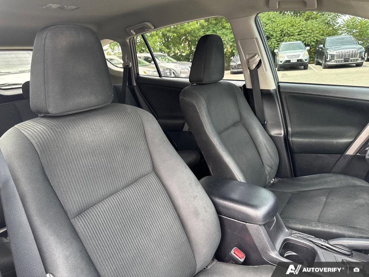 2018 Toyota RAV4 LE FWD   Toyota Safety Sense   Award-Winning Value Photo