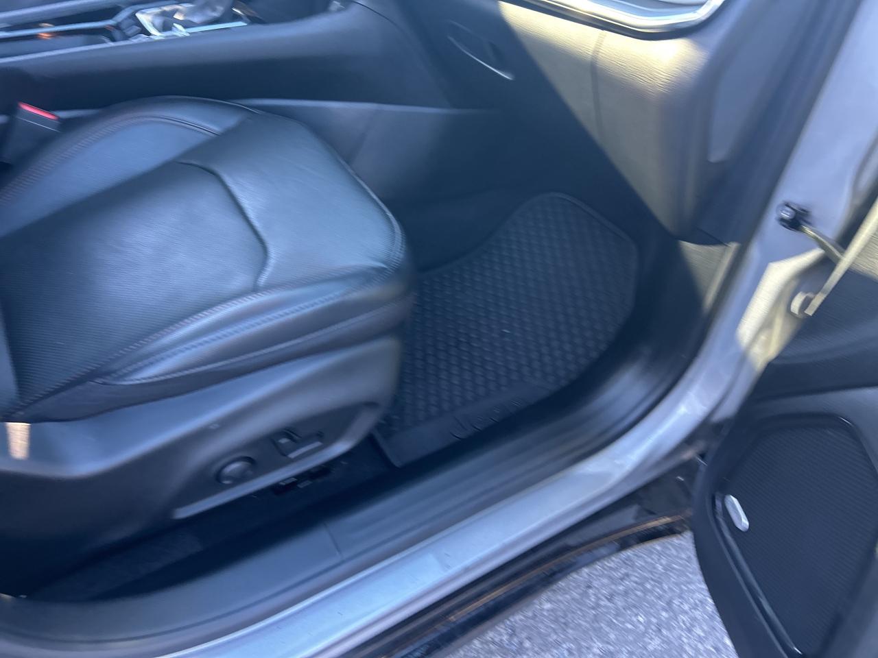 2023 Jeep Compass Limited EXTENDED WARRANTY Photo