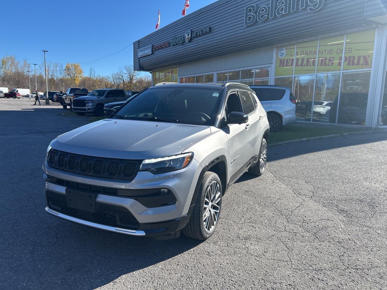 2023 Jeep Compass Limited EXTENDED WARRANTY Photo0