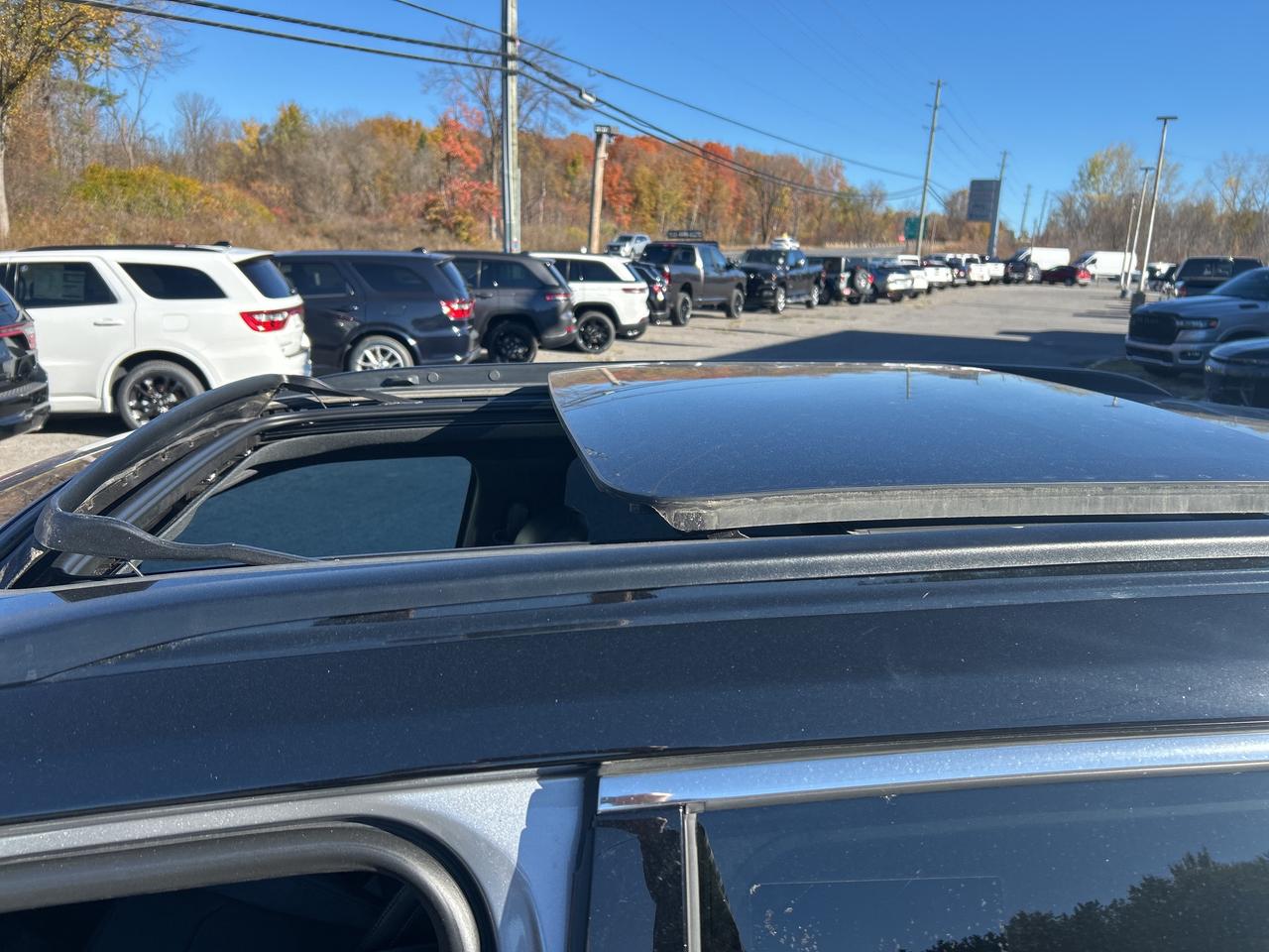 2023 Jeep Compass Limited EXTENDED WARRANTY Photo