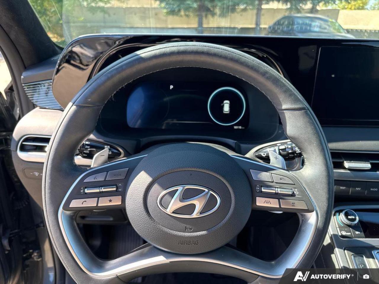 2025 Hyundai PALISADE Ultimate Calligraphy AWD   Nappa Leather   7-Passe Photo