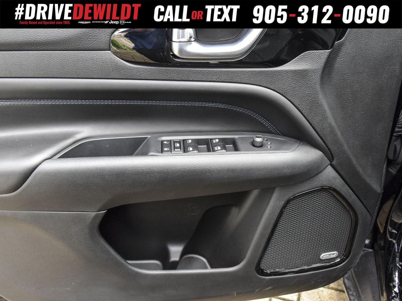 2025 Jeep Compass ALTITUDE   NEW CAR RATES   PANO ROOF Photo