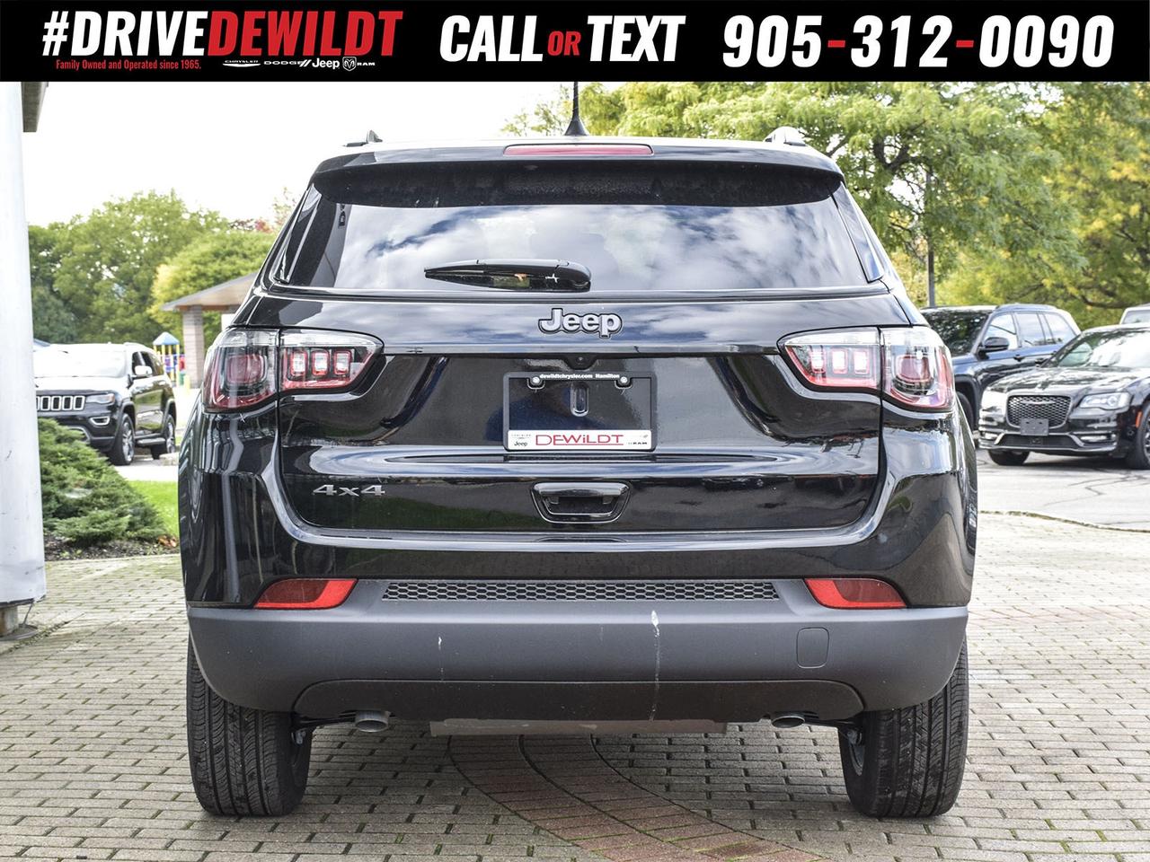 2025 Jeep Compass ALTITUDE   NEW CAR RATES   PANO ROOF Photo