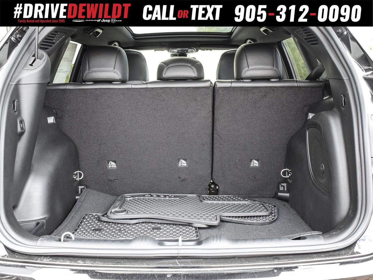 2025 Jeep Compass ALTITUDE   NEW CAR RATES   PANO ROOF Photo