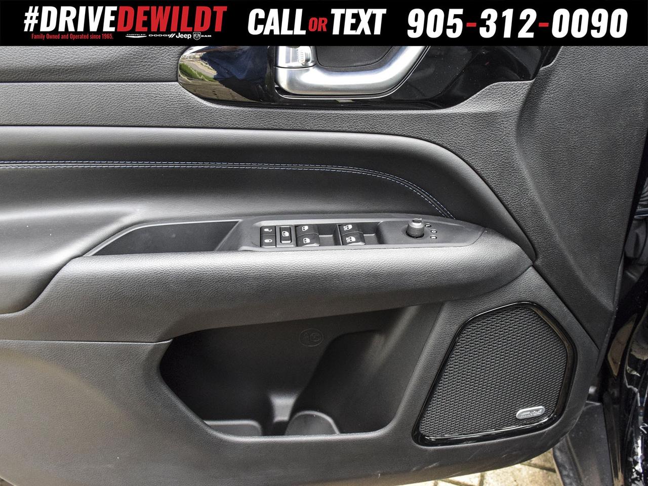 2025 Jeep Compass ALTITUDE   NEW CAR RATES   PANO ROOF Photo