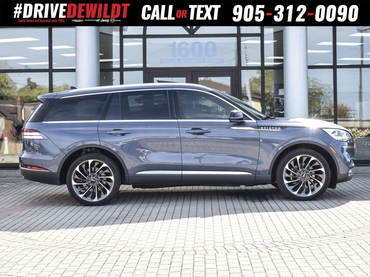 2021 Lincoln Aviator RESERVE   PANO ROOF   LEATHER SEATS Photo4