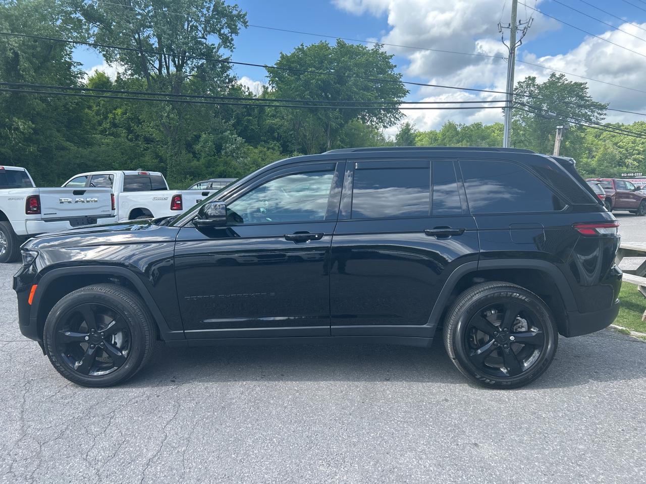 2024 Jeep Grand Cherokee Altitude Photo