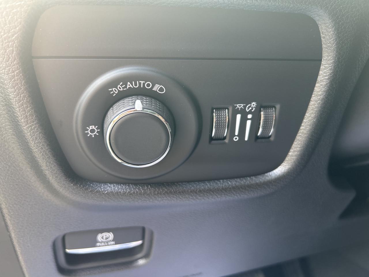 2024 Jeep Grand Cherokee Altitude Photo