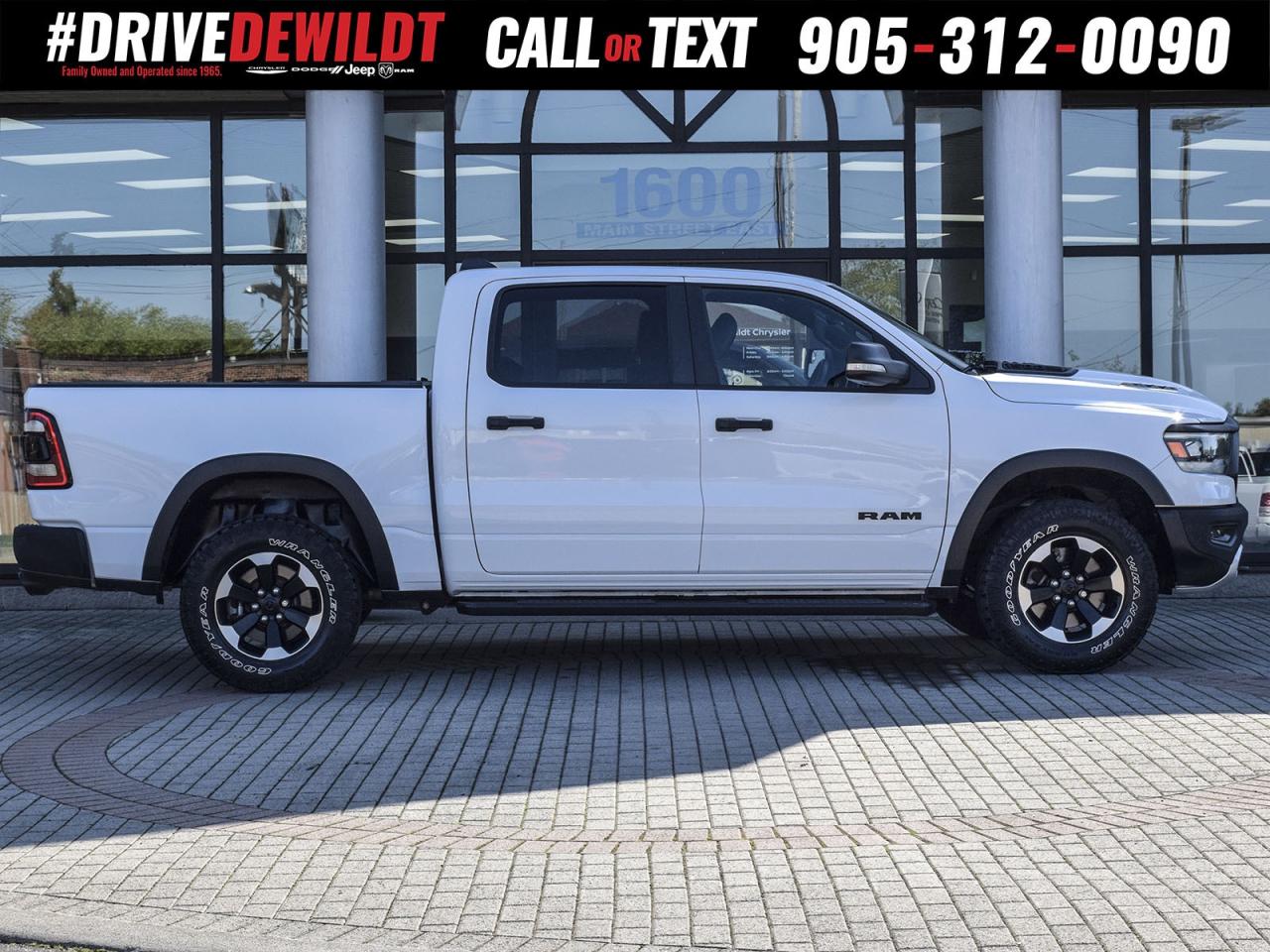 2021 RAM 1500 REBEL   HEATED SEATS AND WHEEL   ONE OWNER Photo4