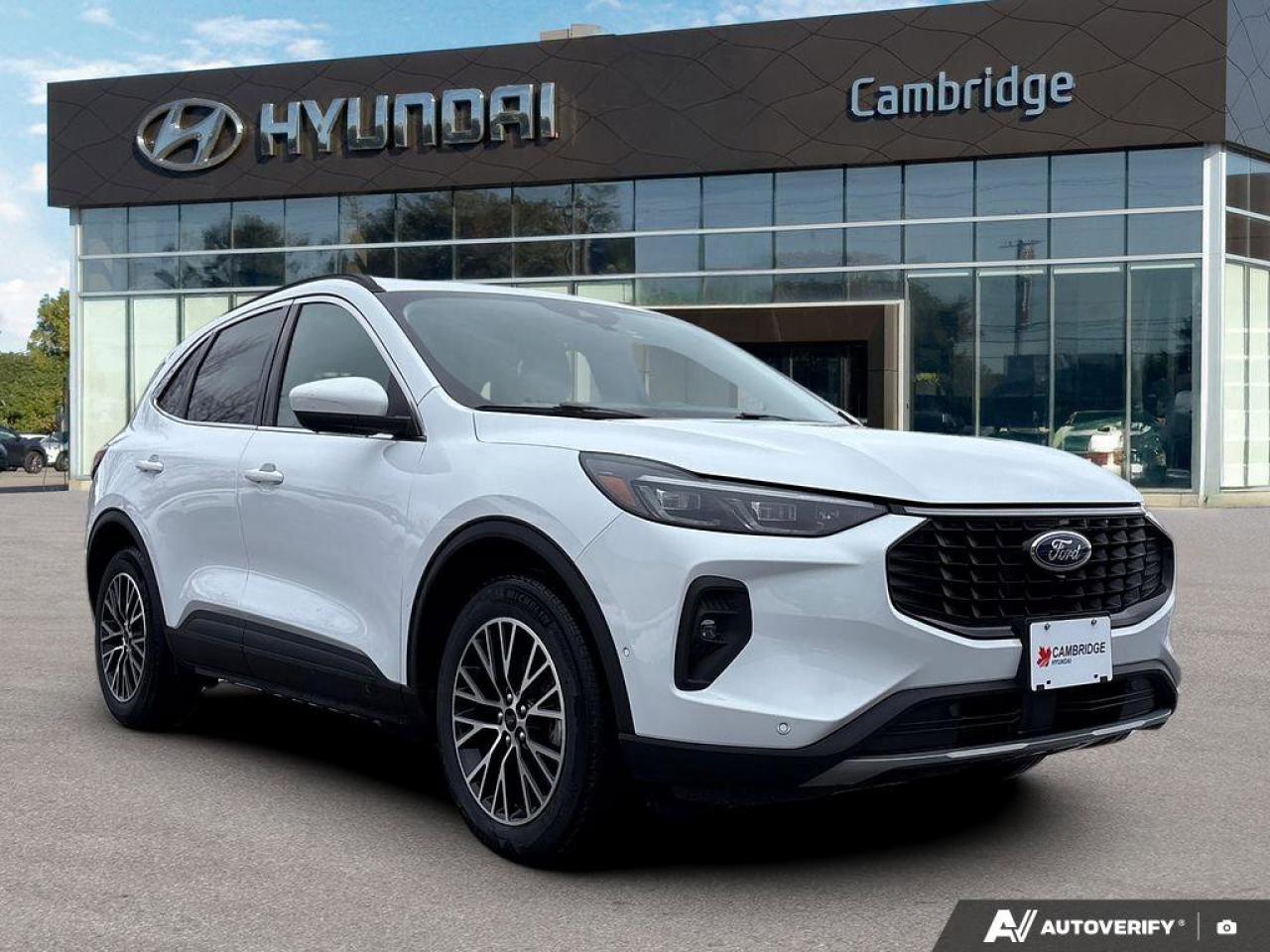 2023 Ford Escape PHEV Photo