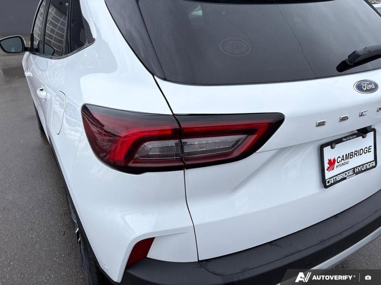 2023 Ford Escape PHEV Photo