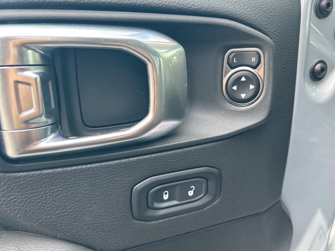 2023 Jeep Wrangler Sahara EXTENDED WARRANTY Photo