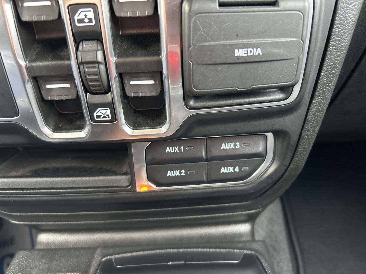 2023 Jeep Wrangler Sahara EXTENDED WARRANTY Photo