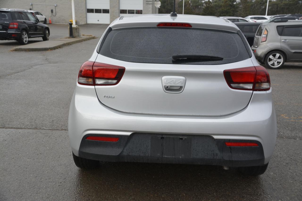 2023 Kia Rio 5-door S Photo