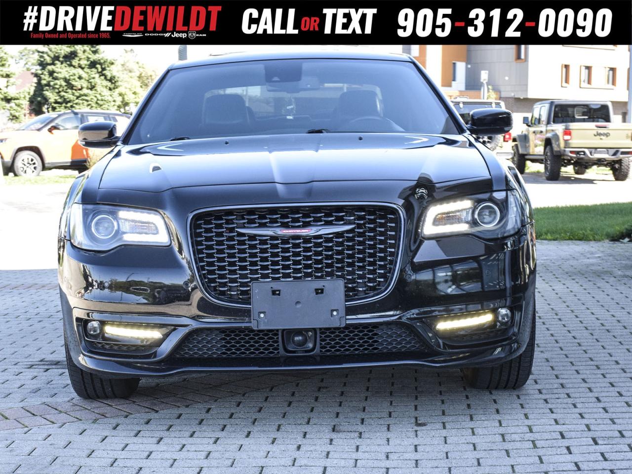 2021 Chrysler 300 300S   ALL WHEEL DRIVE   PANORAMIC SUNROOF Photo