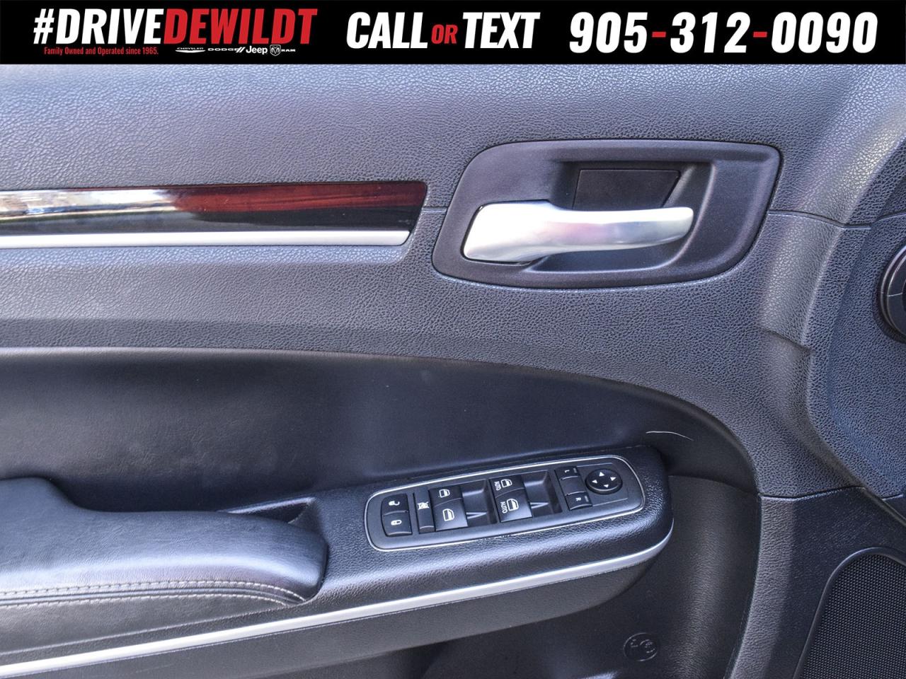 2021 Chrysler 300 300S   ALL WHEEL DRIVE   PANORAMIC SUNROOF Photo